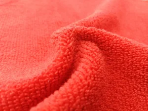 Микрофибра в рулоне, плотность 185 г/м2, цвет красный - A185R